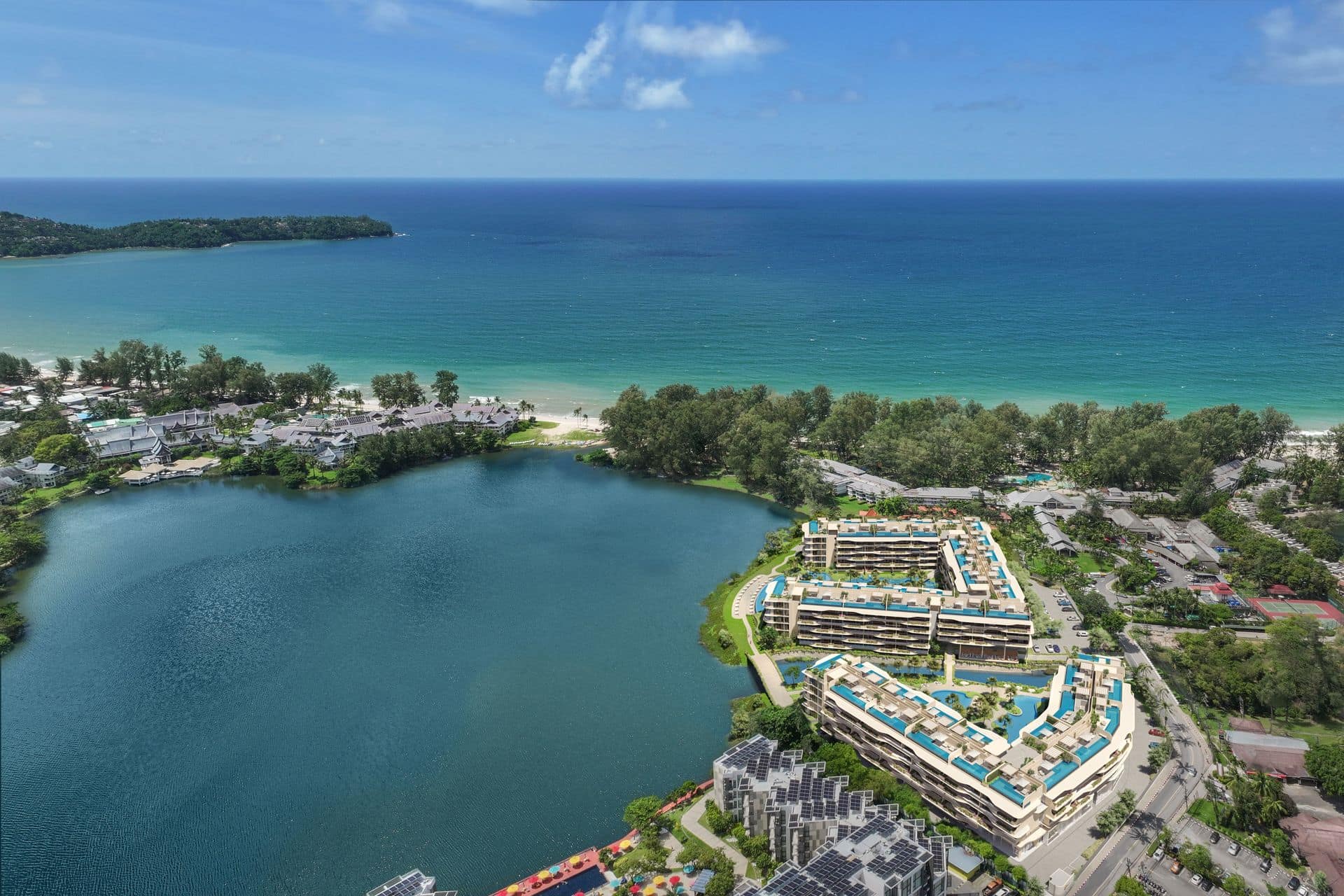 ภาพจำลองมุมสูงของ Laguna Beach Residences Bayside ใน Laguna Phuket: อาคารเตี้ยสองหลังริมขอบลากูน มีหาด Bang Tao และทะเลอันดามันอยู่ไกลออกไป
