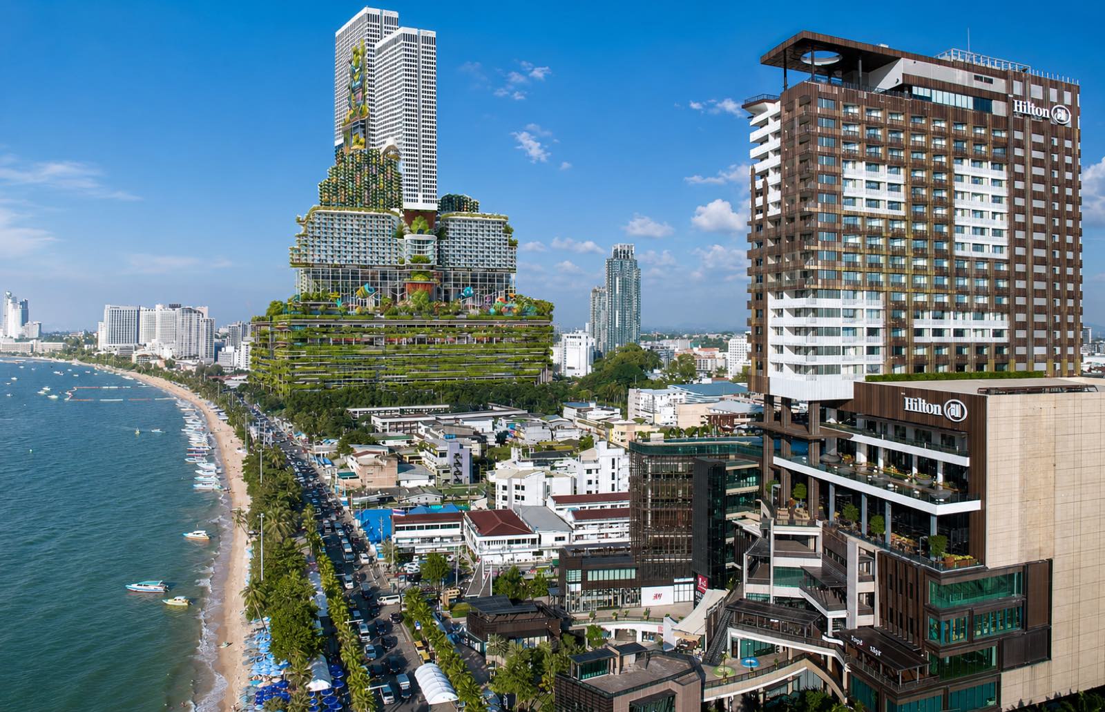 沿海湾望向耸立于 Pattaya 海滨的 Aquatique Pattaya 项目,日后 The Ritz-Carlton Residences Pattaya 的所在