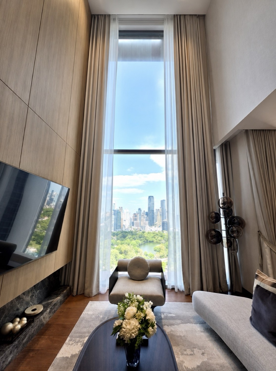 Interior of a resale residence at Dusit Central Park, 946 Rama IV Road, Bangkok, a two-bedroom duplex residence