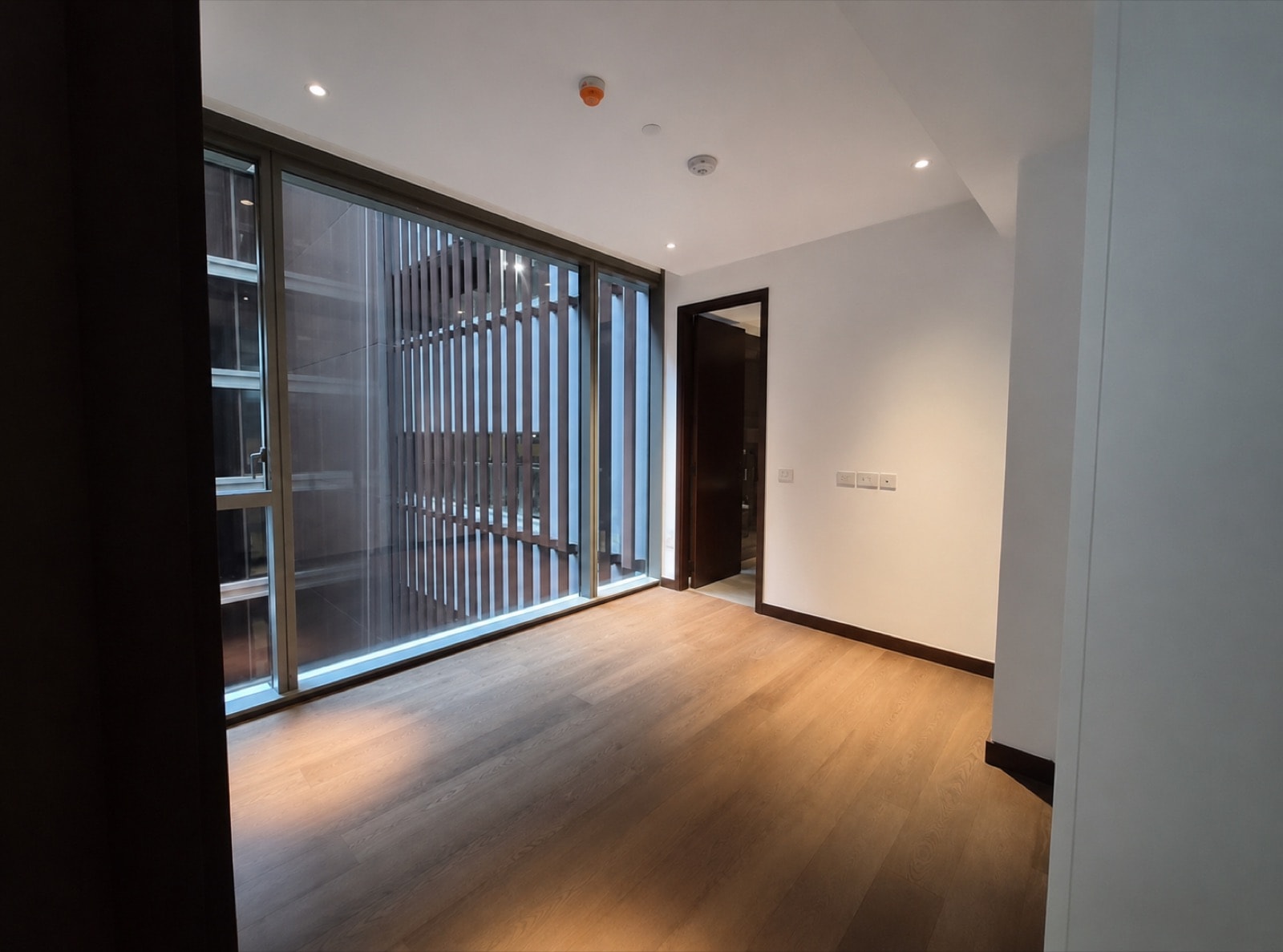 Interior of a resale residence at Dusit Central Park, 946 Rama IV Road, Bangkok, a two-bedroom duplex residence, unfurnished