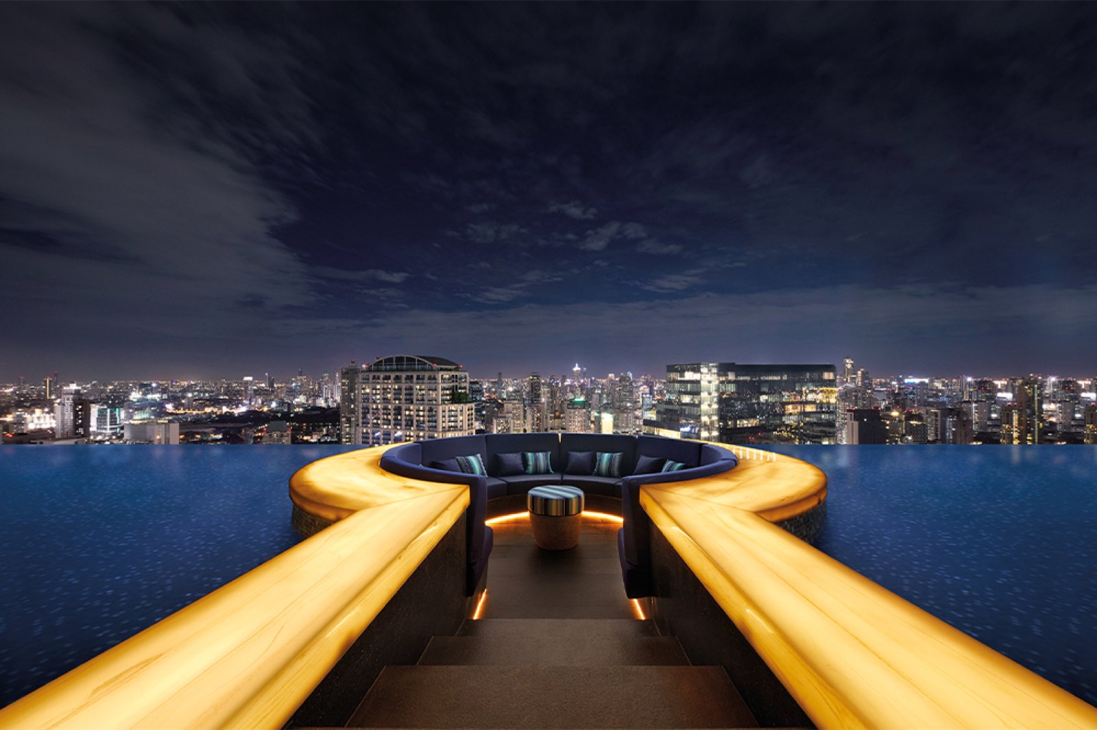 MARQUE Sukhumvit: rooftop infinity-edge sky lounge at night