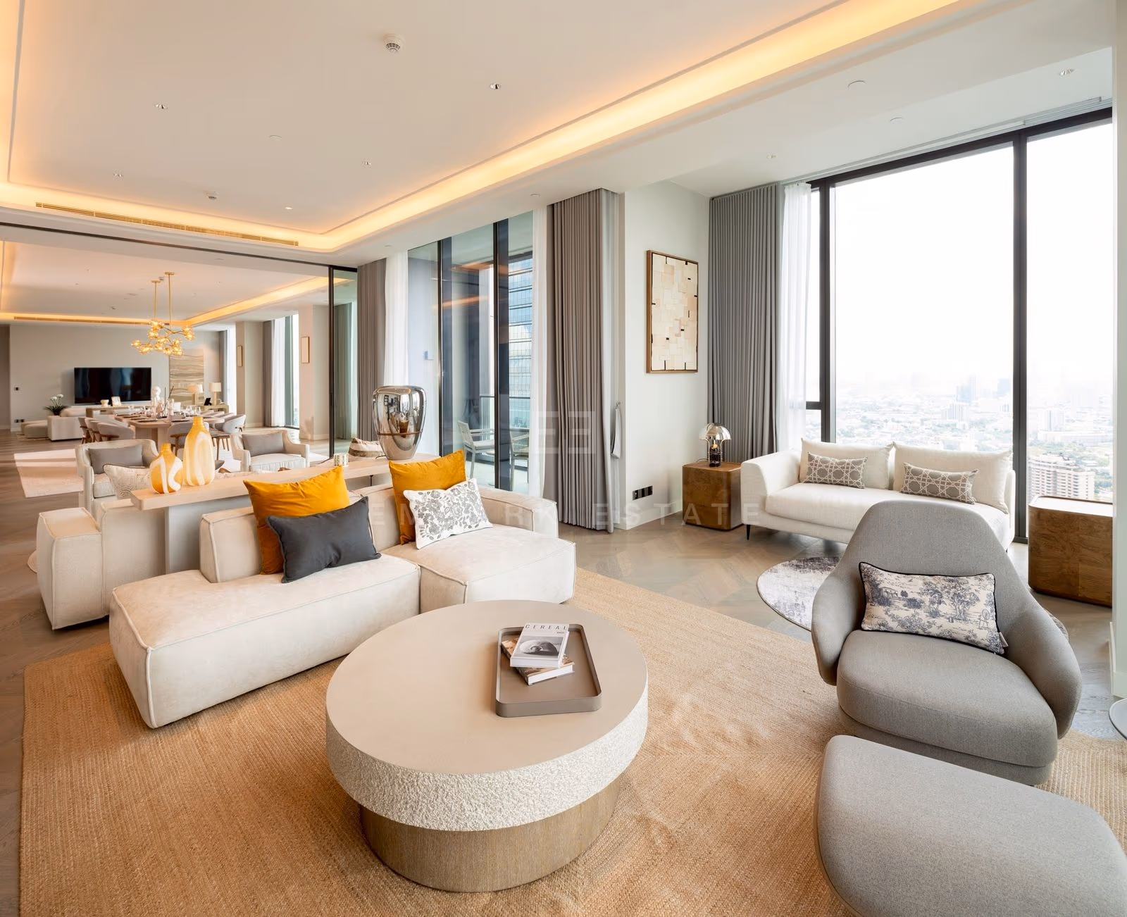 ONE89 Wireless 3居室 Penthouse(照片3)