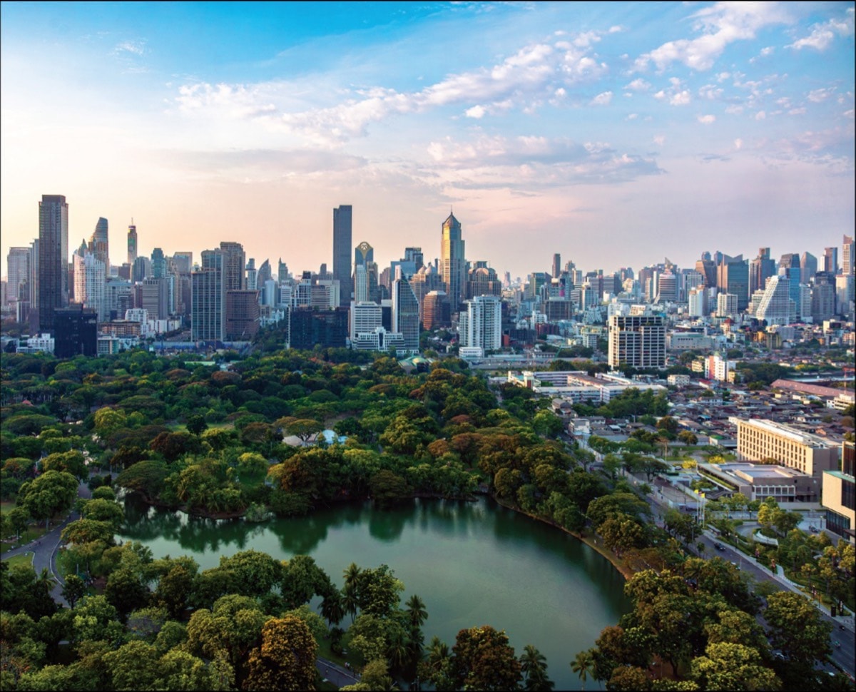 曼谷市中心 Wireless Road 的天際線,Central Embassy 與 Upper House Residences 同處的地段
